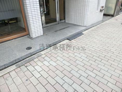 正面玄関