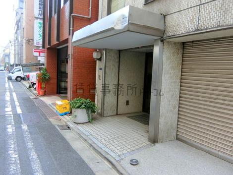 正面玄関