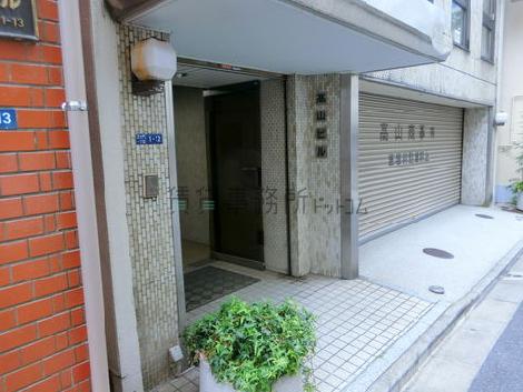 正面玄関