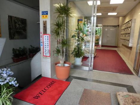 正面玄関
