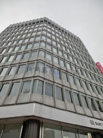 窓が多い為十分な採光が見込まれます