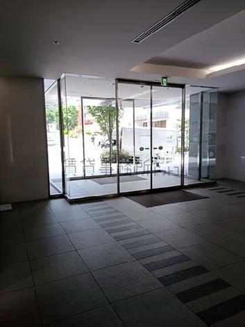 正面玄関