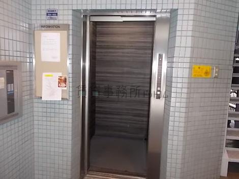 エレベーター