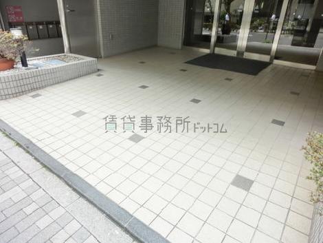 正面玄関
