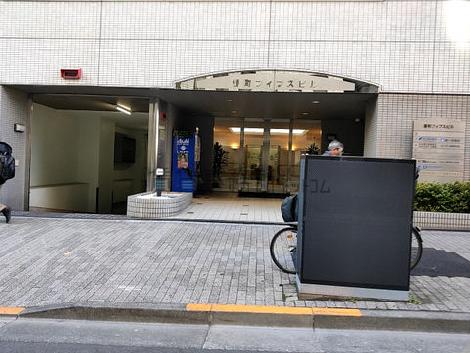 正面玄関