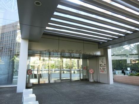 正面玄関