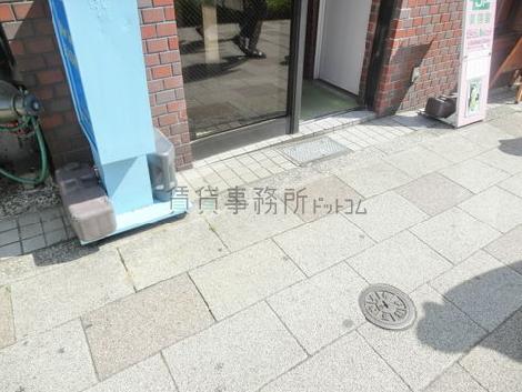正面玄関