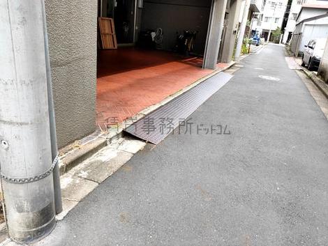 正面玄関
