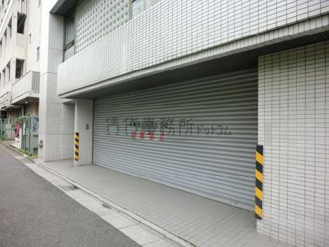 駐車場が設けられています