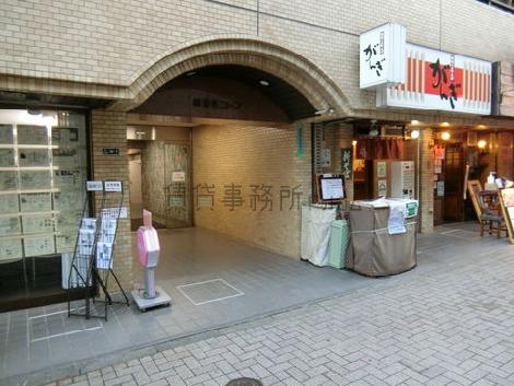正面玄関