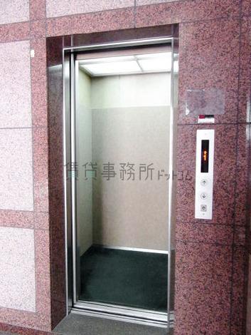 エレベーター