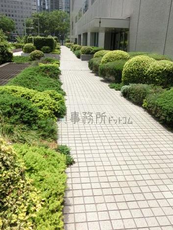 正面玄関