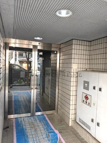 正面玄関