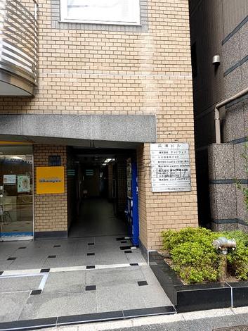 正面玄関