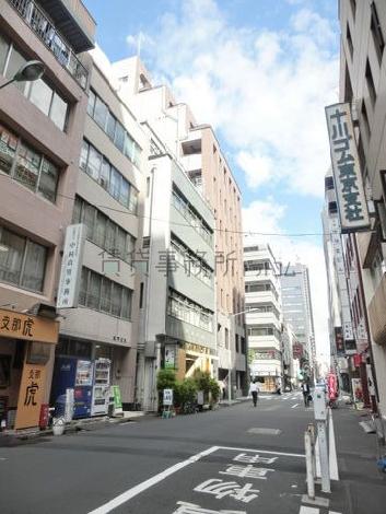 昭和通りへ連絡します