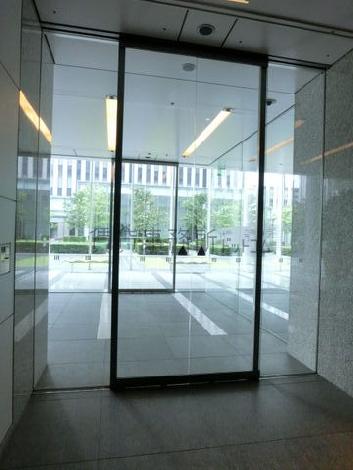 背面側出入り口