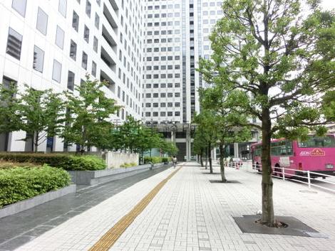 開放的な歩道