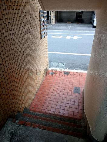 正面玄関