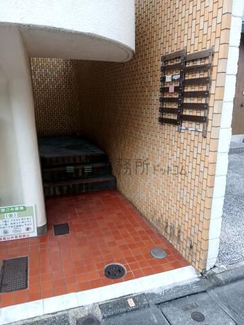 正面玄関