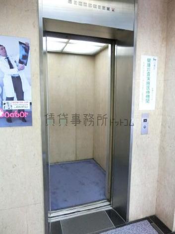 エレベーター