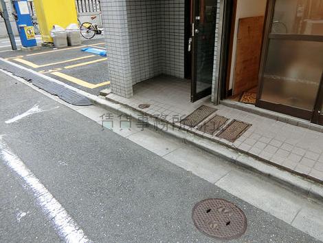 正面玄関
