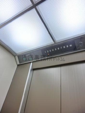天井の照明