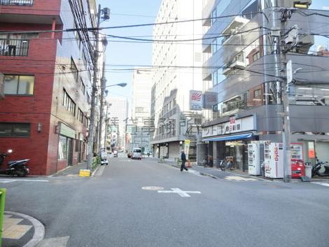 八丁堀駅方面