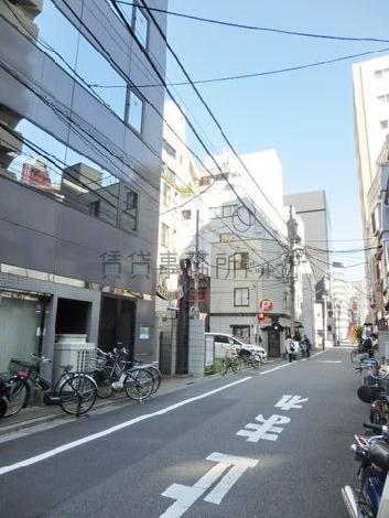 交通量の少ない通り