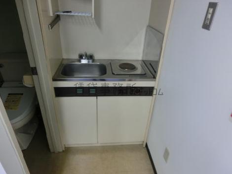 高芳ビルの給湯室