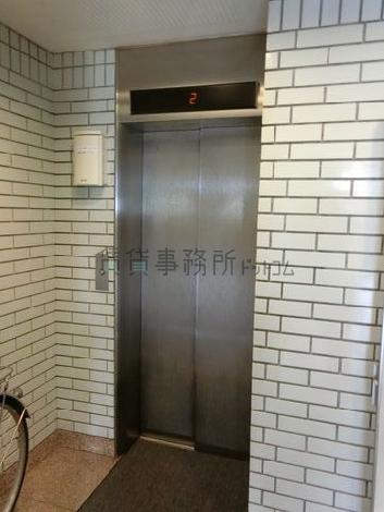エレベーター