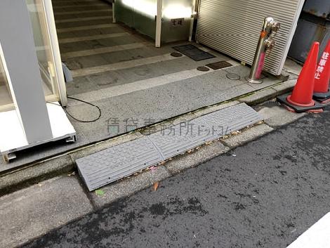 正面玄関