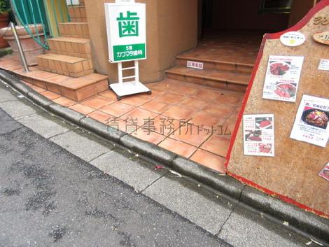 正面玄関