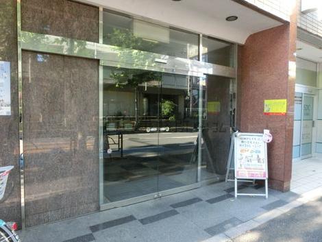 正面玄関
