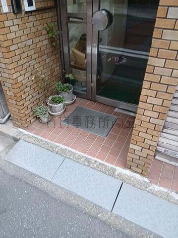 正面玄関
