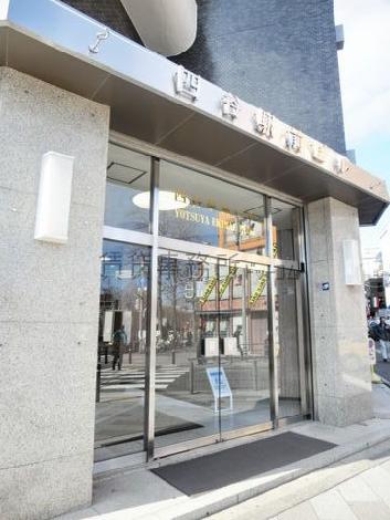 玄関口回り