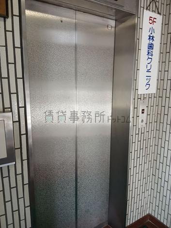 エレベーター