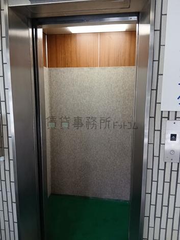 エレベーター