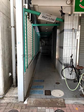 正面玄関