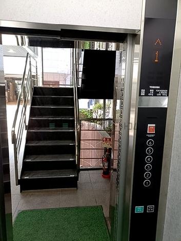 エレベーター