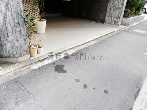 正面玄関