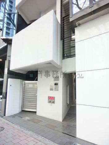 正面玄関