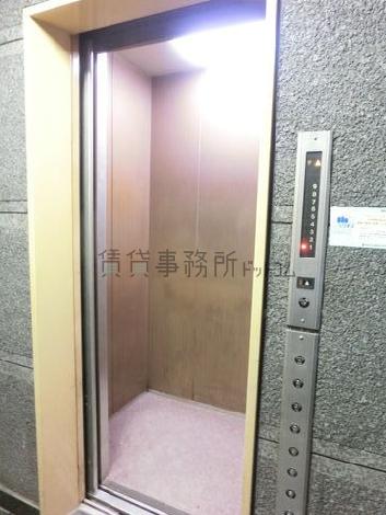 エレベーター
