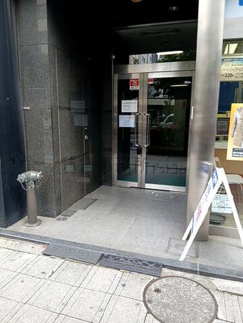 正面玄関