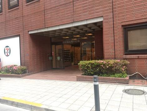 正面玄関