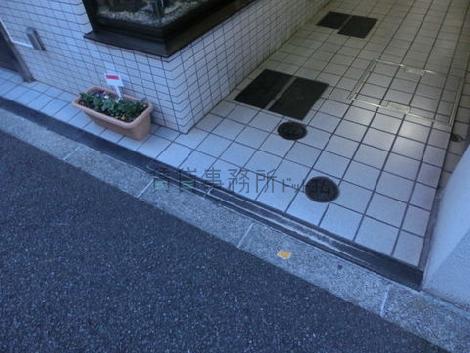 正面玄関