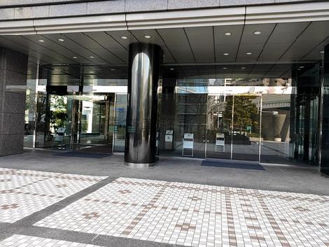 正面玄関