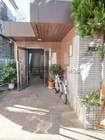 正面玄関