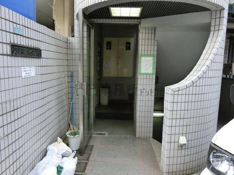 正面玄関