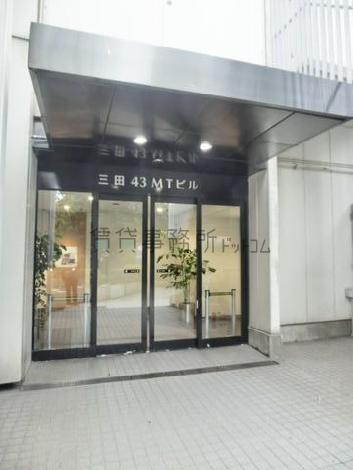 正面玄関