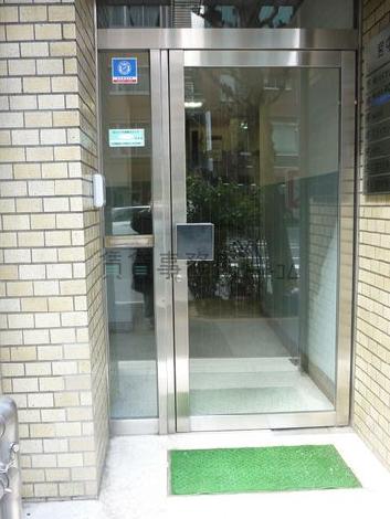正面玄関